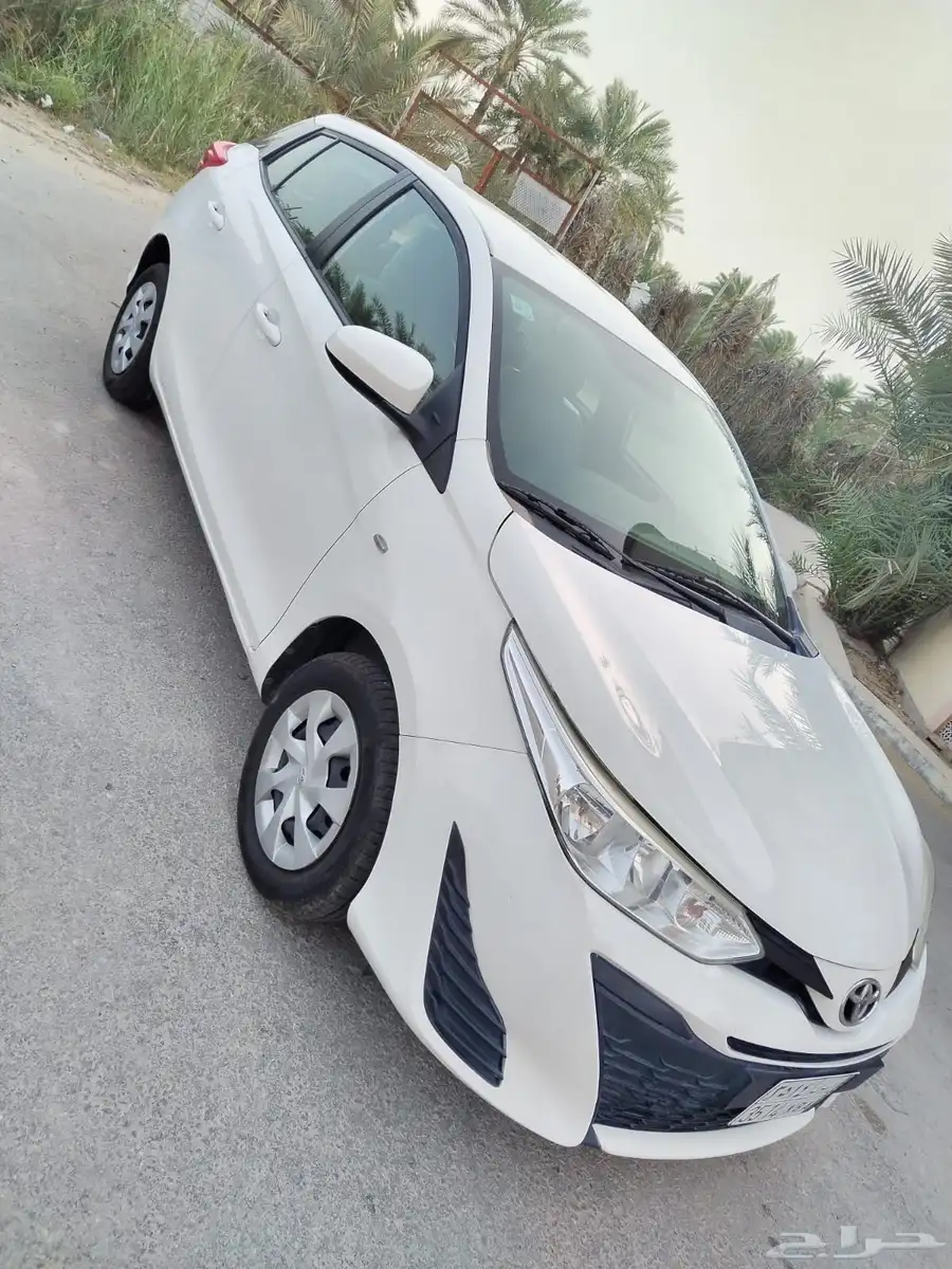 للبيع تويوتا يارس 3