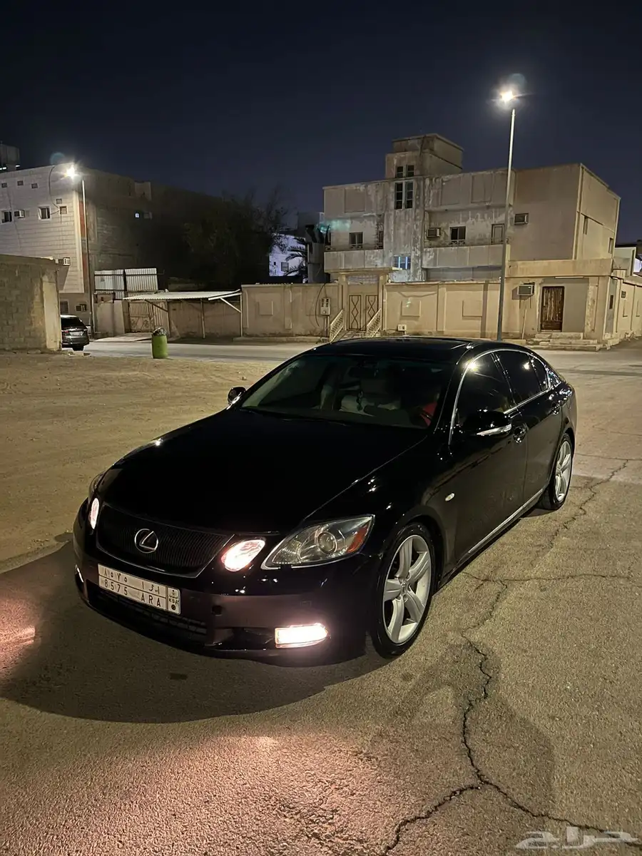السلام عليكم لكزز GS 300 0