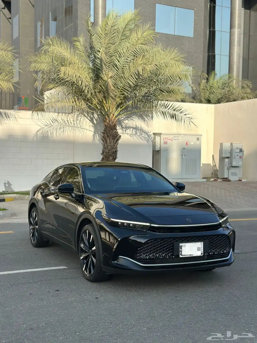تويوتا كراون 2023 ماجيستا شبه جديدة 0