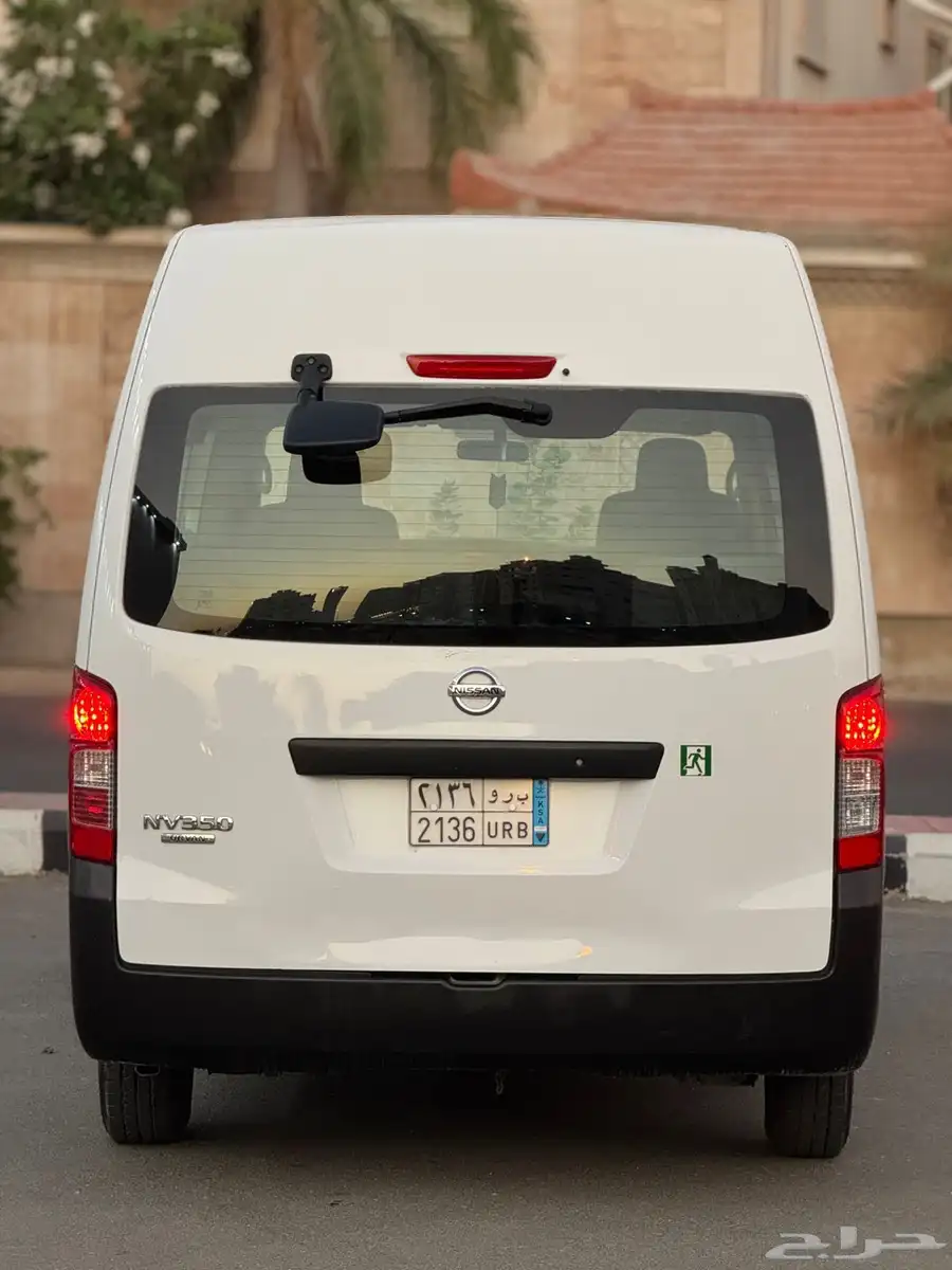 باص ركاب نيسان ديزل موديل 2020 البيع 69000 الف 3