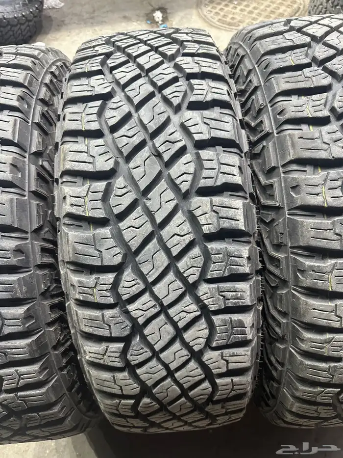 كفرات نص حجري جودير مقاس 275 70 18 7