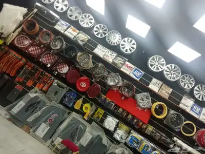 محل زينة السيارات للتقبيل 2