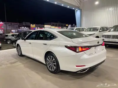 لكزس ES350 2024 3