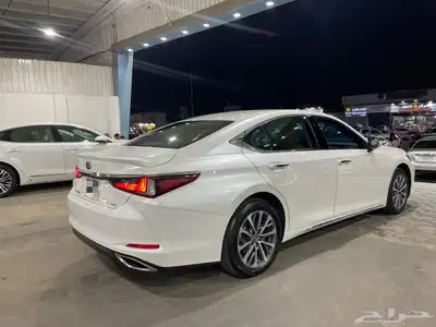 لكزس ES350 2024 4