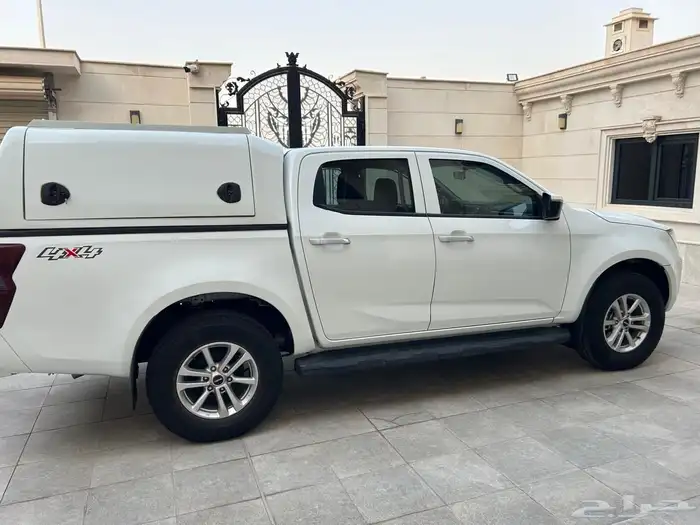 ايسوزو ديماكس 2023 دبل 8