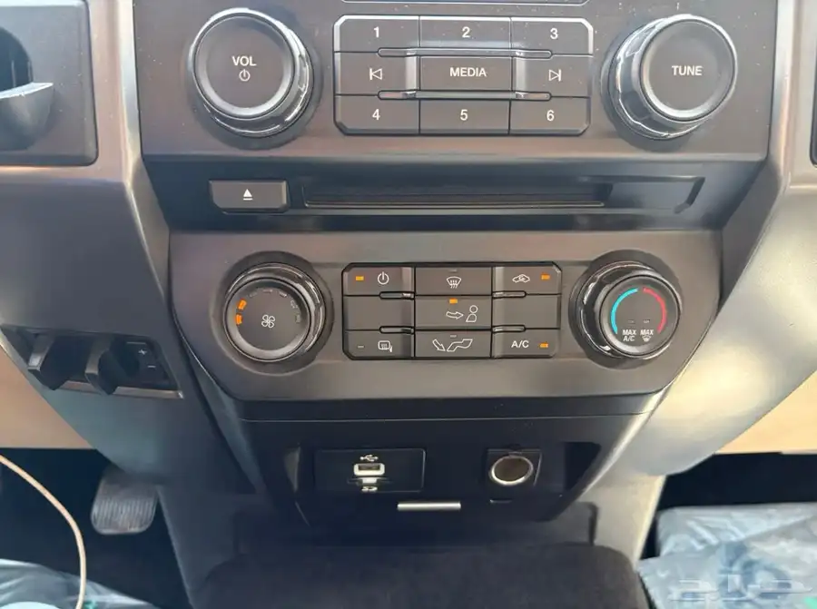 فورد F150 XLT 2016 33