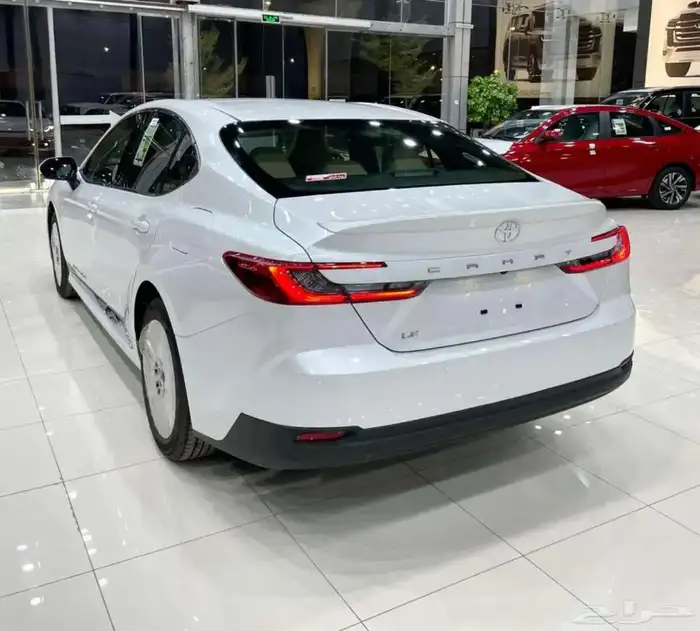 كامري 2025 بانزين من اول راتب يمكن التمويل 1