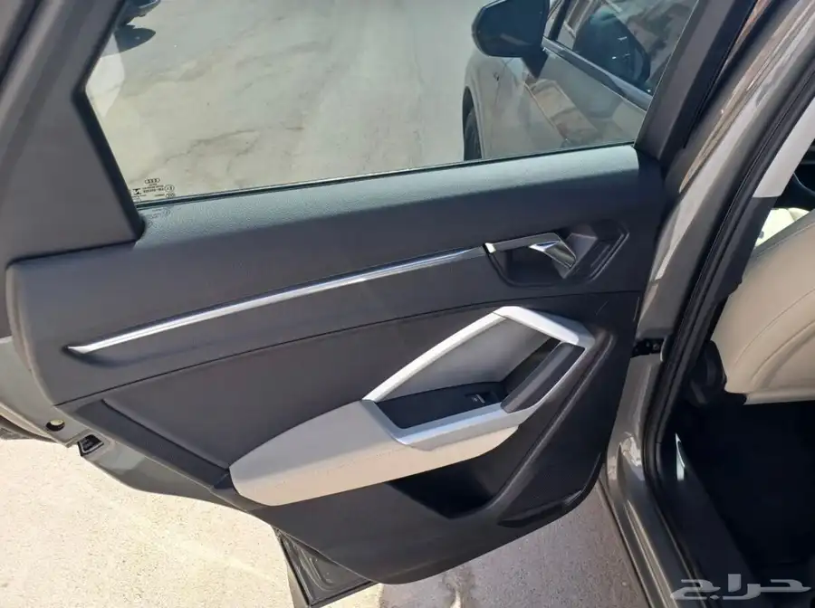 Audi Q3 sport line Black edition 10