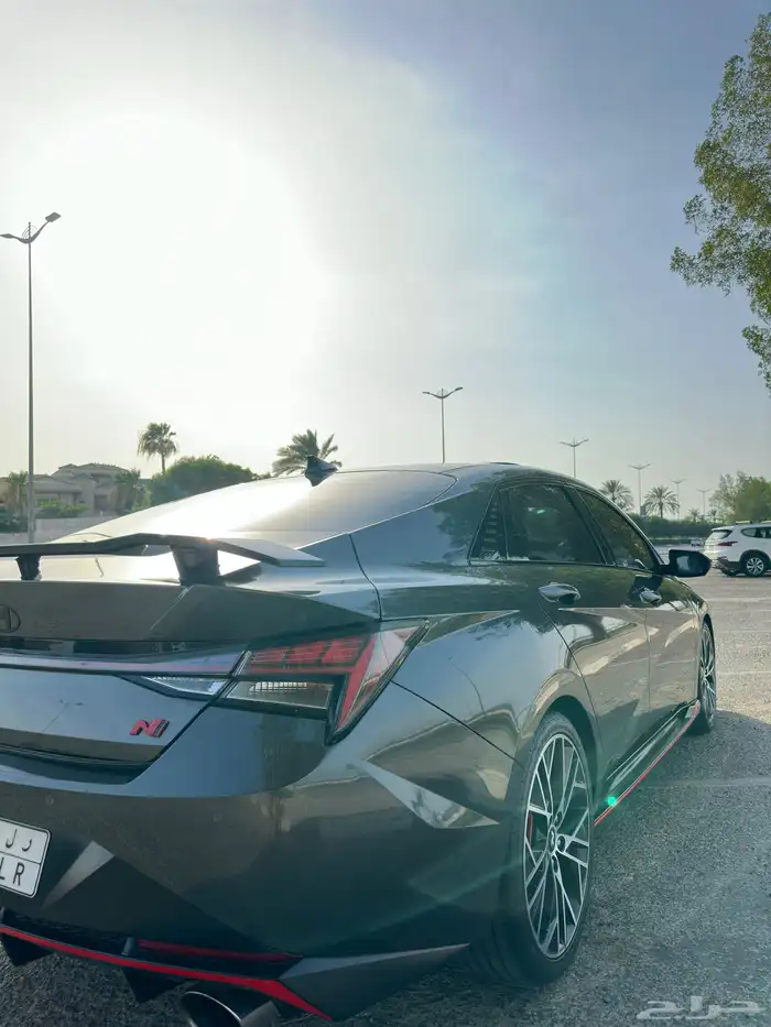 افانتي N -النترا N 4