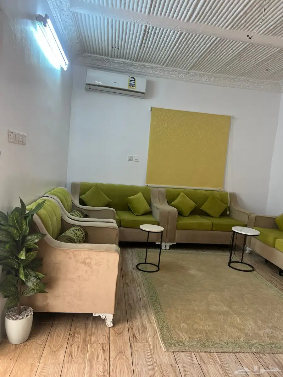 عماره فلا للايجار او للبيع وشقق الباحه حي جفن العقيق 22