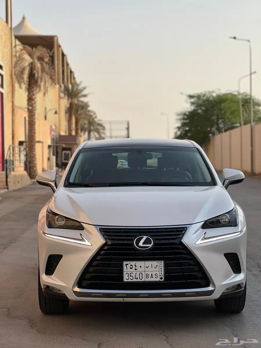 لكزس NX 2020 1