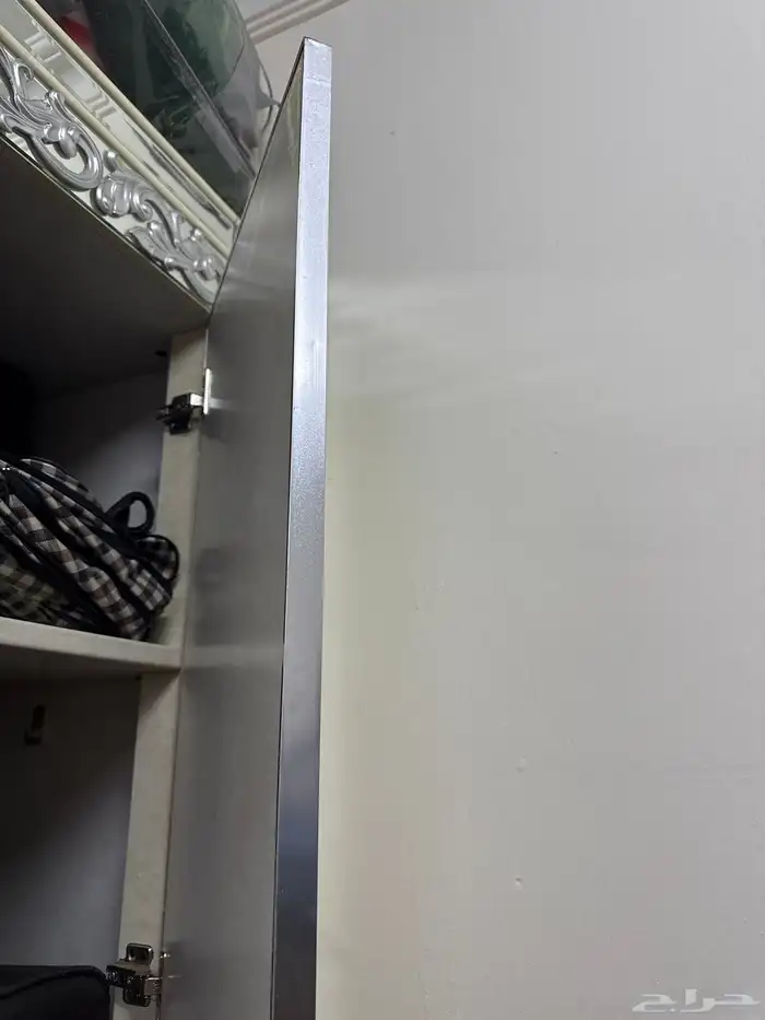 غرفة نوم مكونة من 9 قطع 3