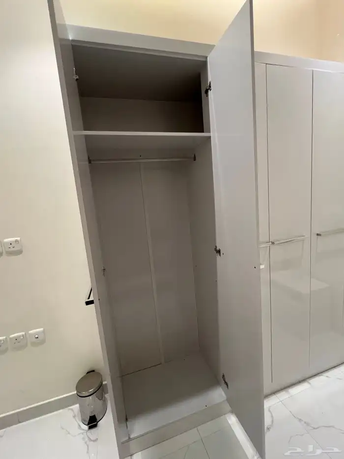 غرفة نوم هوم بوكس مع مرتبة 7