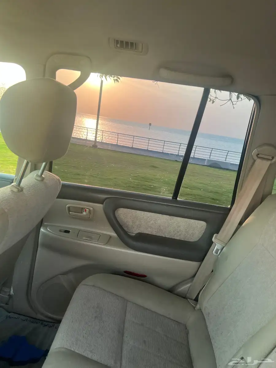 لاندكروزر 2005 GXR قير عادي 10