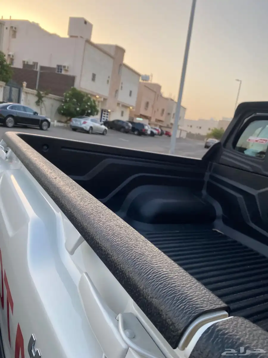 هايلوكس 22وكاله فل كامل بدون دبل قير عايدي بنزين 2GLX 14