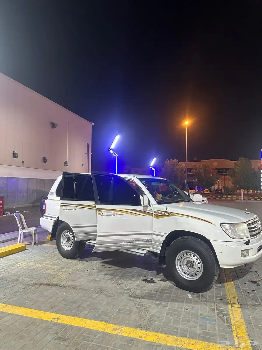 لاندكروزر 1