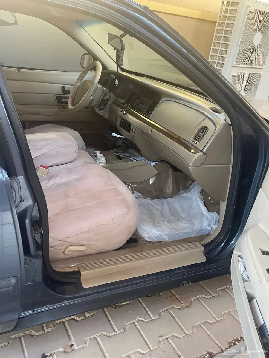 فورد فكتوريا سعودي 2009 1
