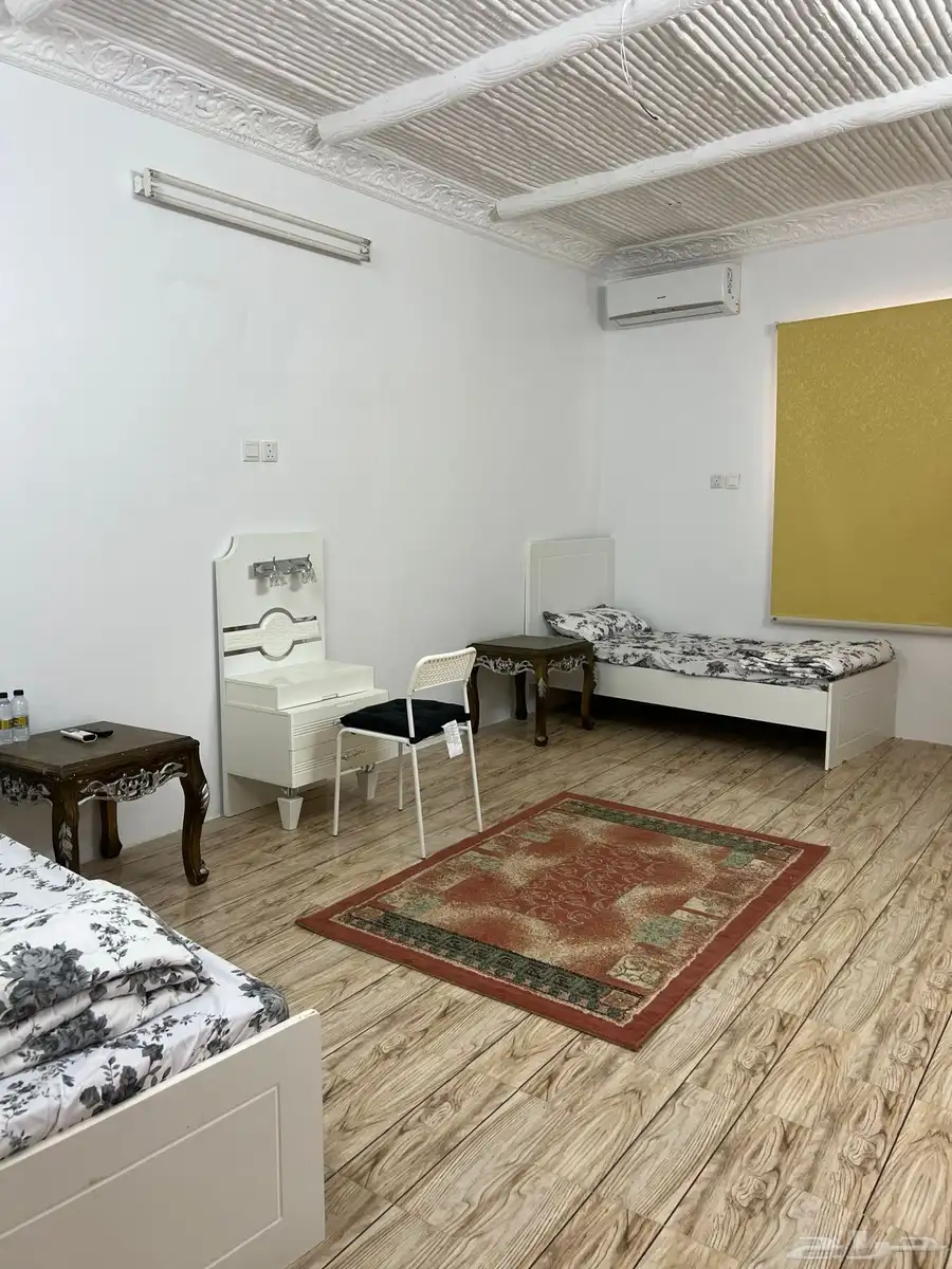 عماره فلا للايجار او للبيع وشقق الباحه حي جفن العقيق 24
