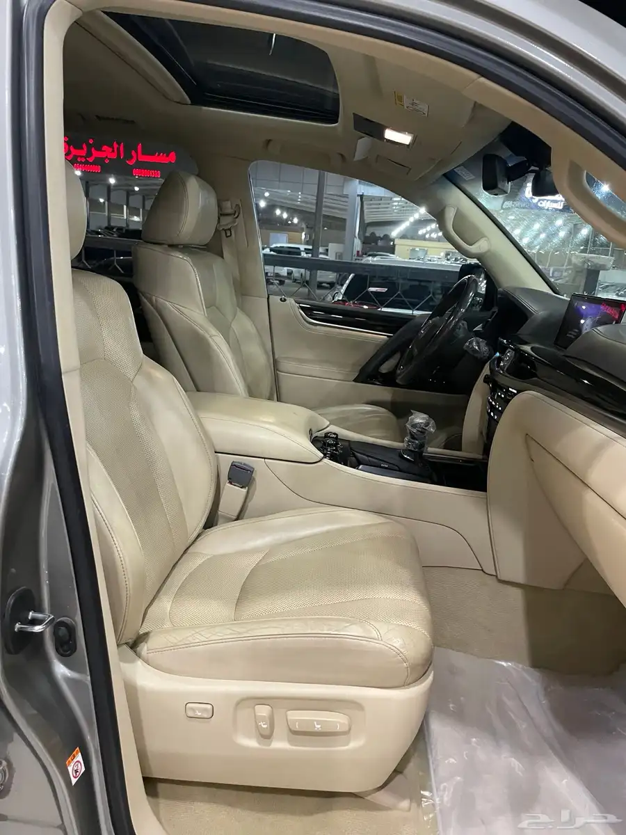 لكزس LX570 موديل 2016 (AD) 10