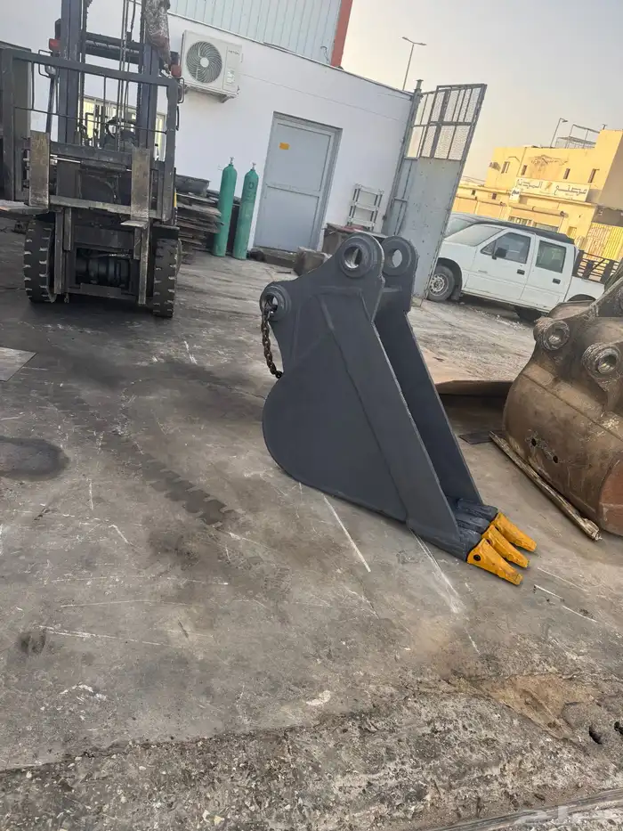 بكت بوكلين 40 و60 وجميع المقاسات وعلئ الطلب جديد تفصال 4
