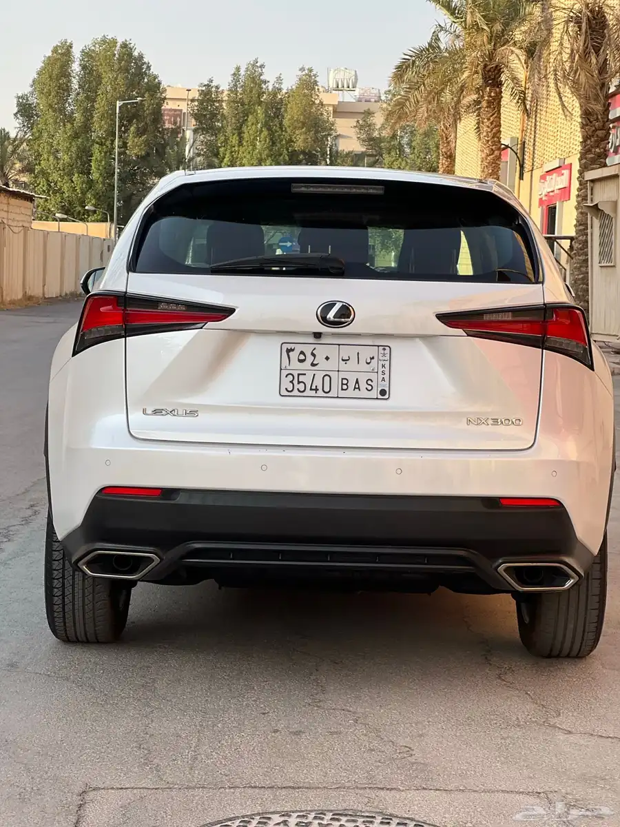 لكزس NX 2020 5