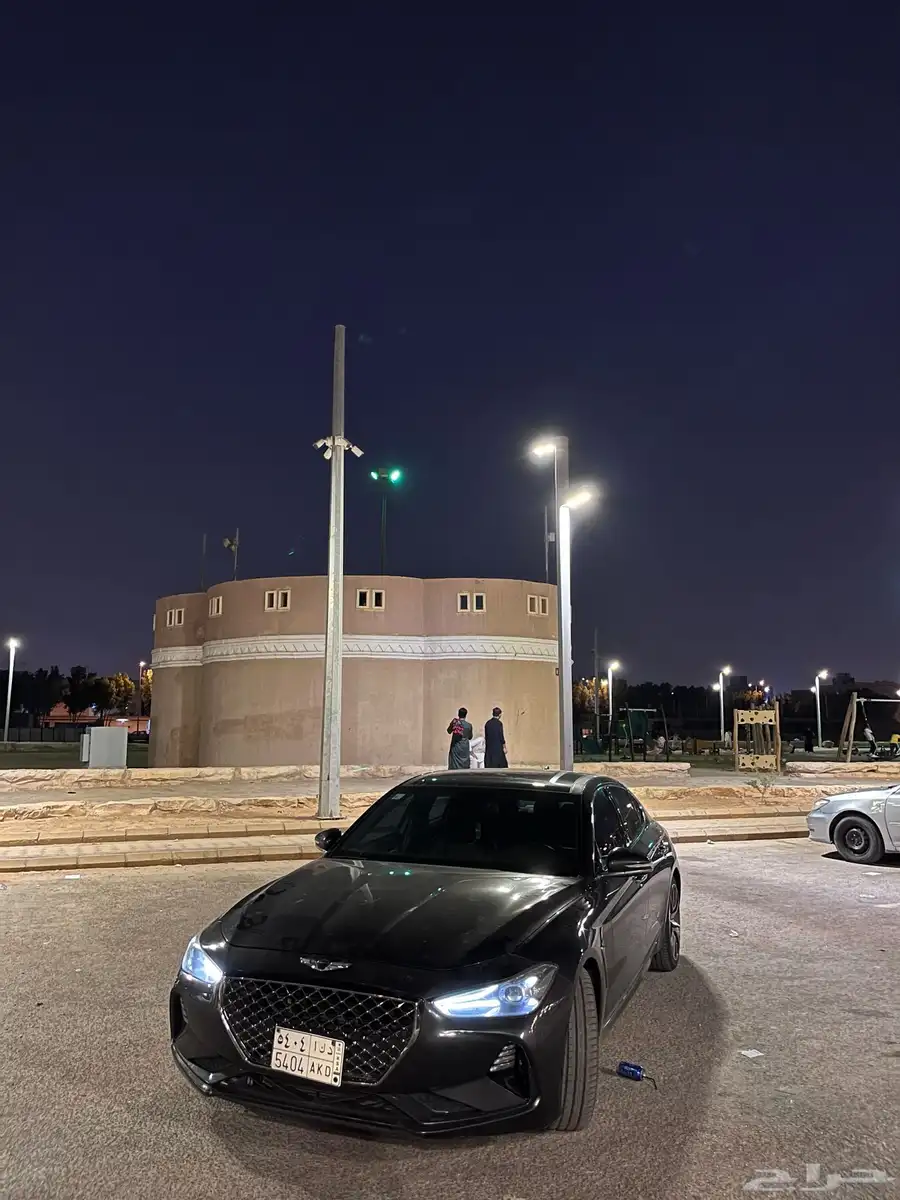 جينيس G70 2019. 2