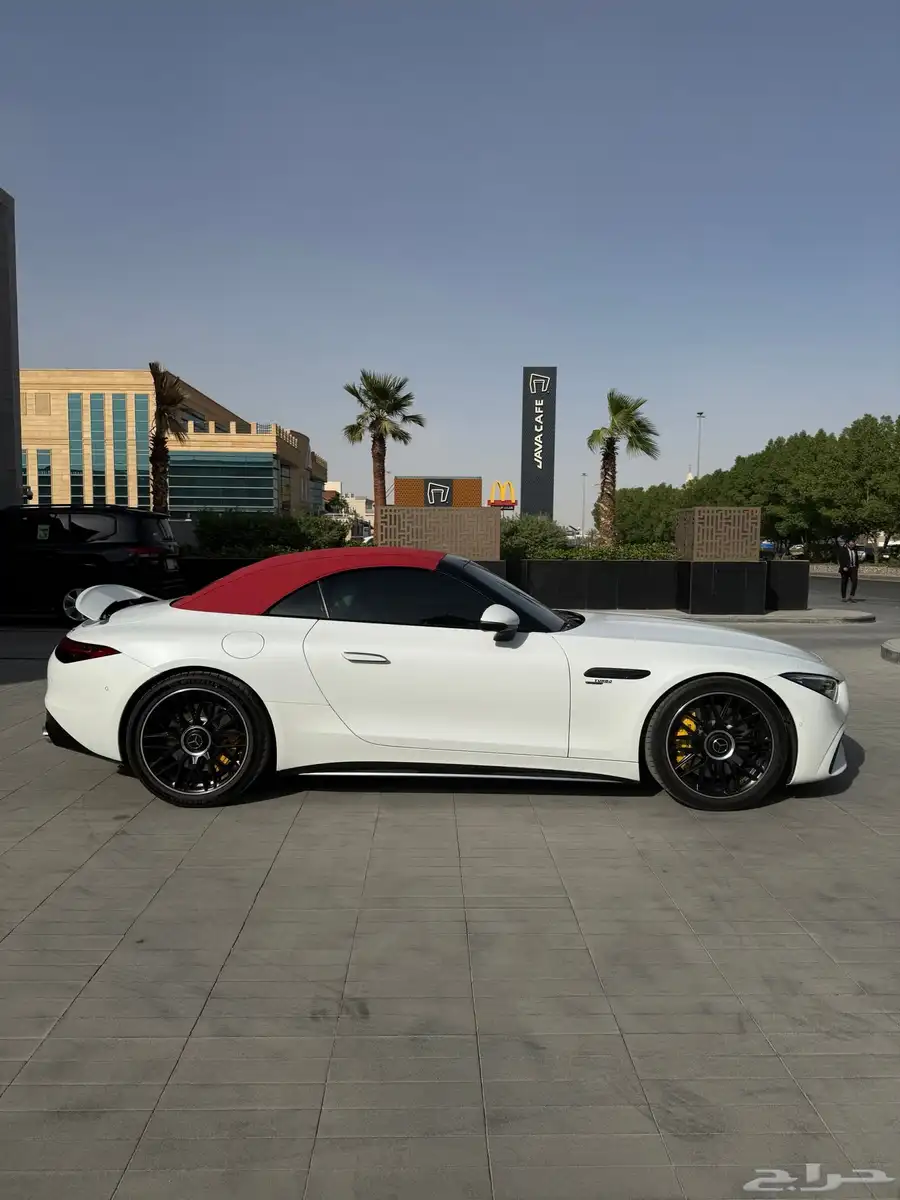 Mercedes AMG SL 43 Roadster 3