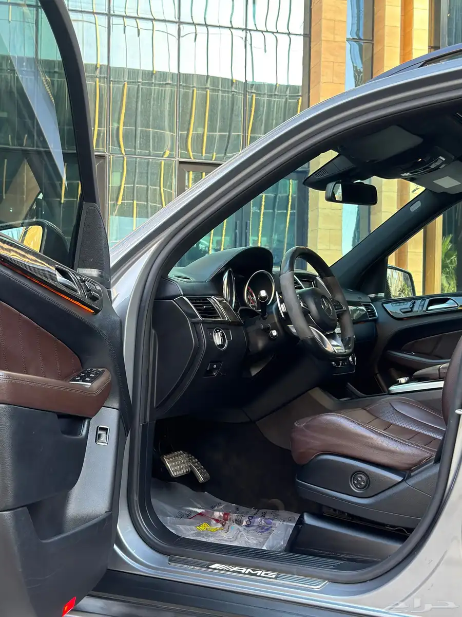 ML63 2013 face left GLE63S(جفالي لعشاق التميز) 41