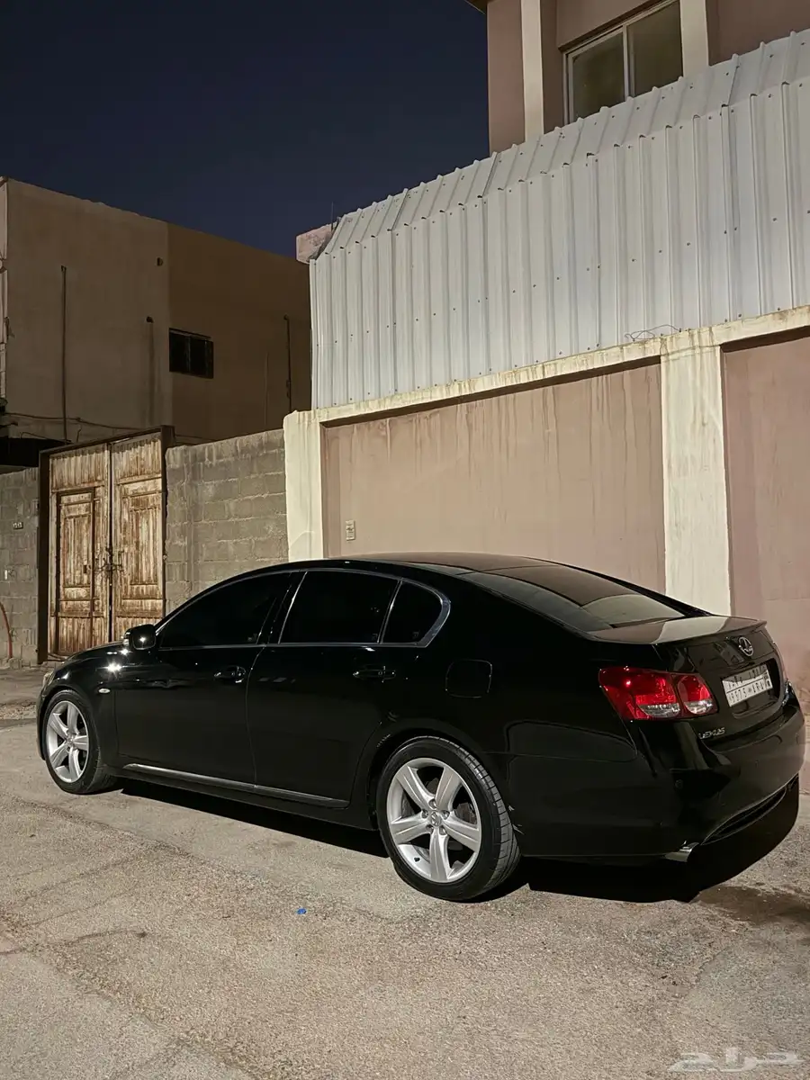 السلام عليكم لكزز GS 300 8