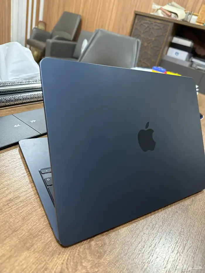 MacBook Air M2 2022ماك بوك اير 13