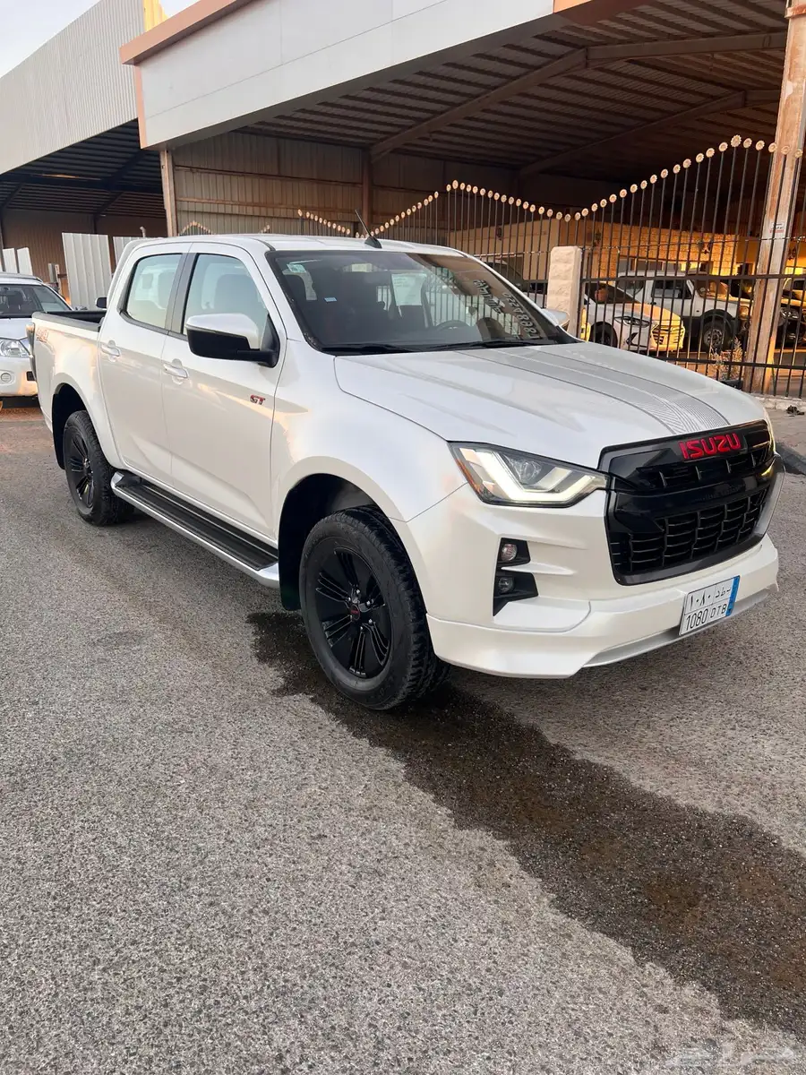 ايسوزو غمارتينGT 1