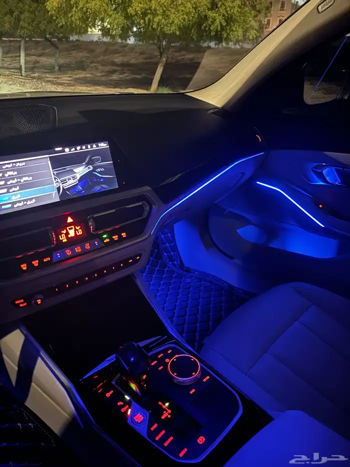 ممشى قليل 2020 BMW 320 موديل 15