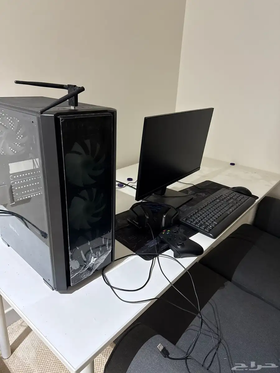 بي سي   PC 4
