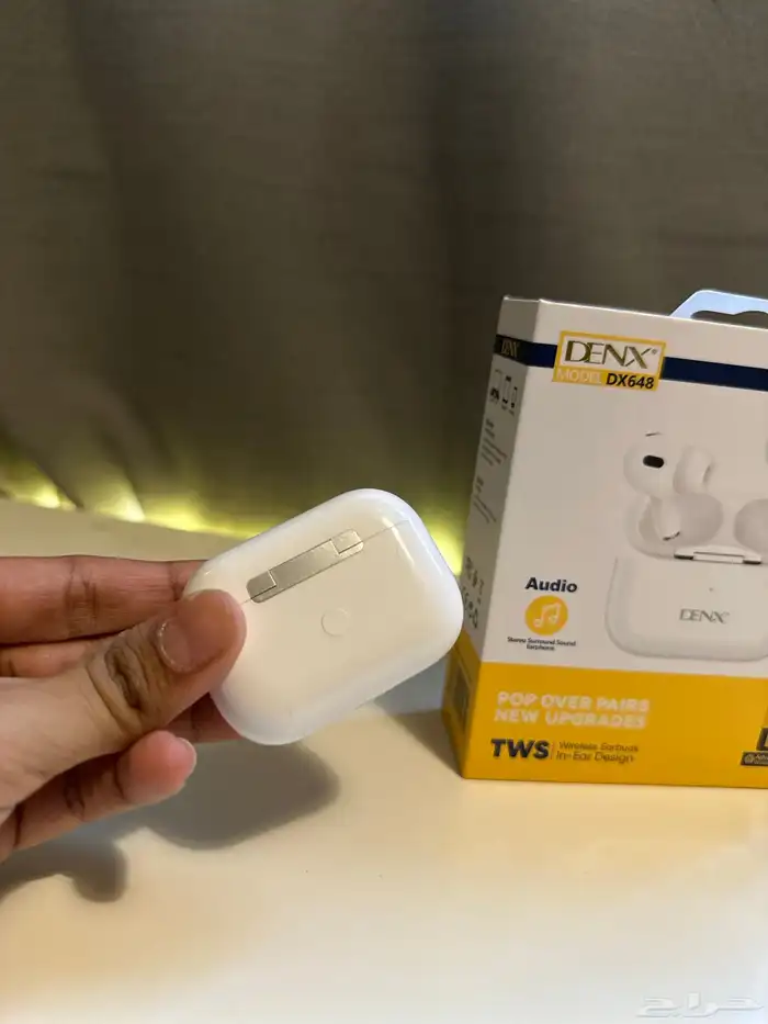 New headphones with included delivery 7