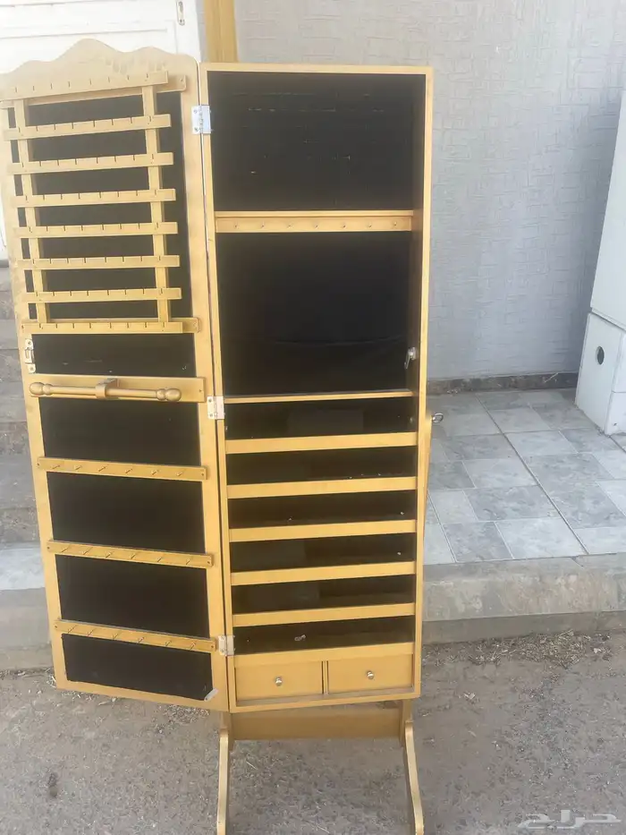 للبيع اغرض مستعمل بس شبيه الجديد 3