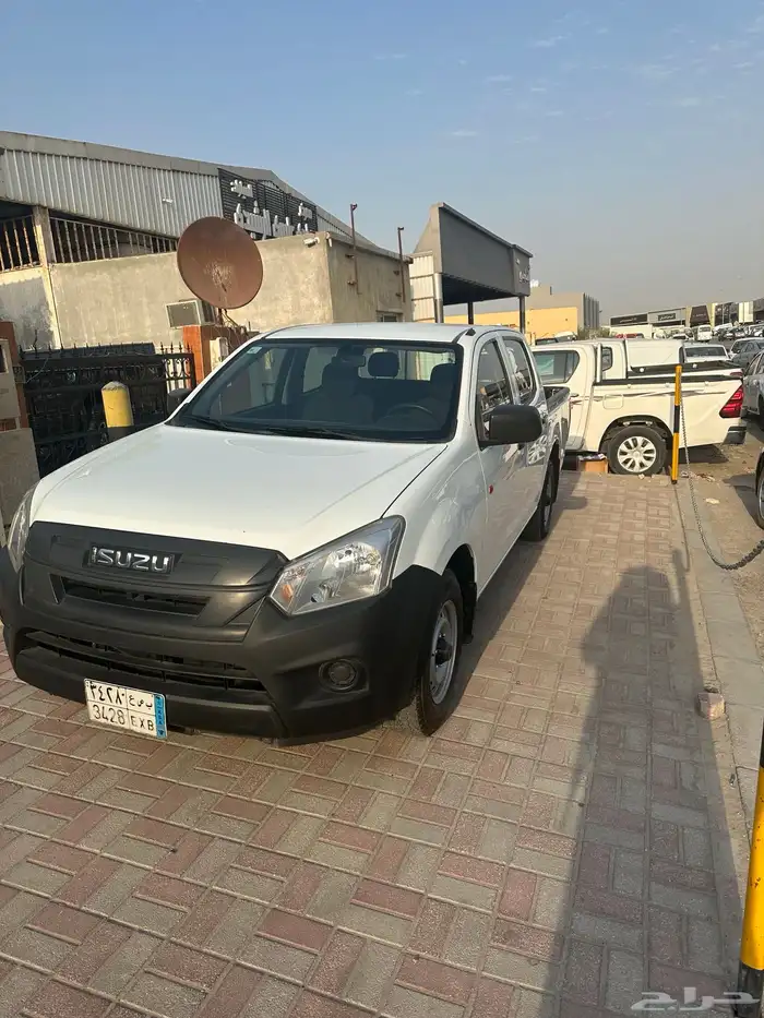اسوزو 2022 ديزل بدون دبل 2