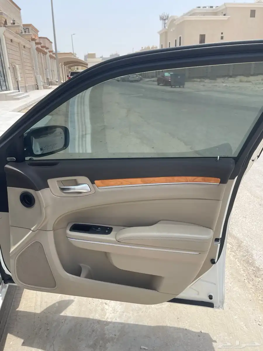 كرايسلر كرايزلر 300c 2014 9