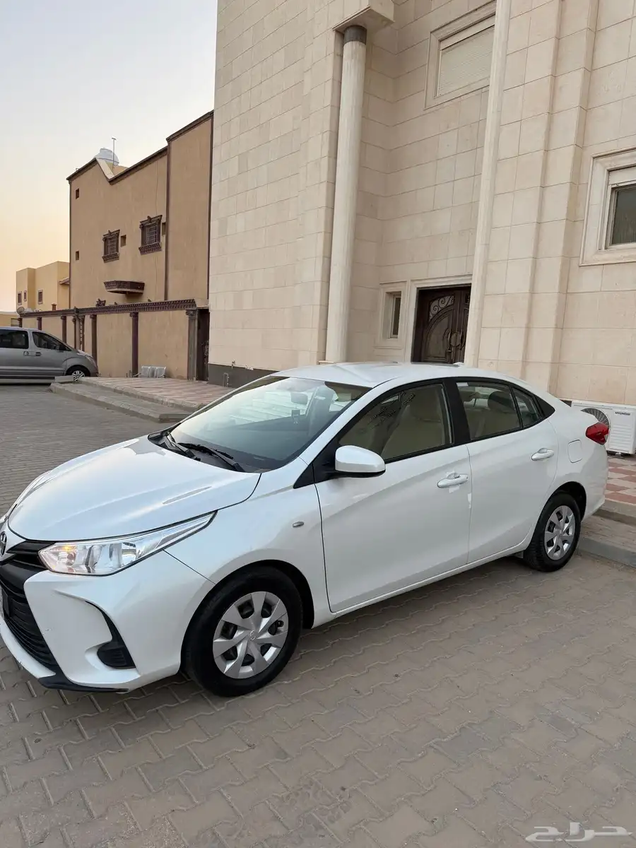 تويوتا يارس 2022 وارد عبدالطيف جميل 7