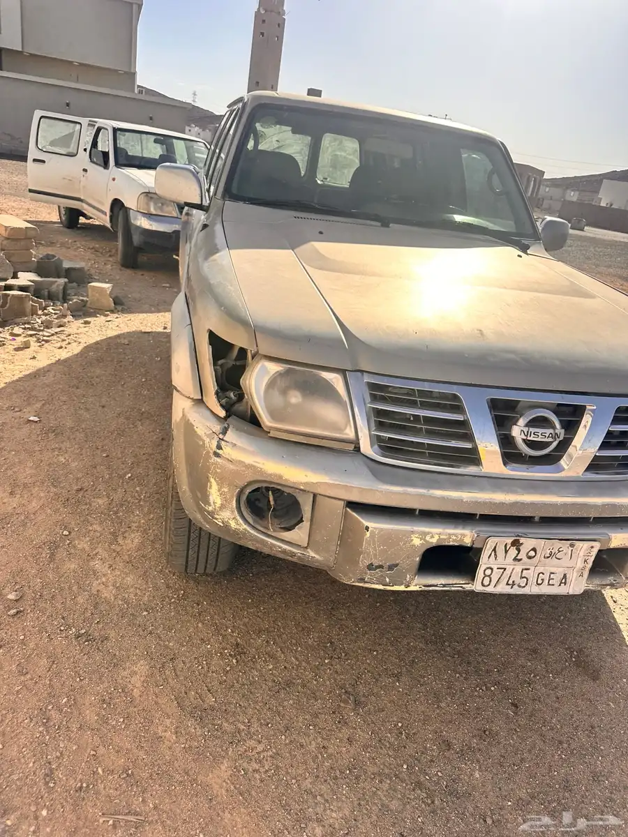 نيسان فتك موديل 2002 قير تماتيك بدي وكاله 1