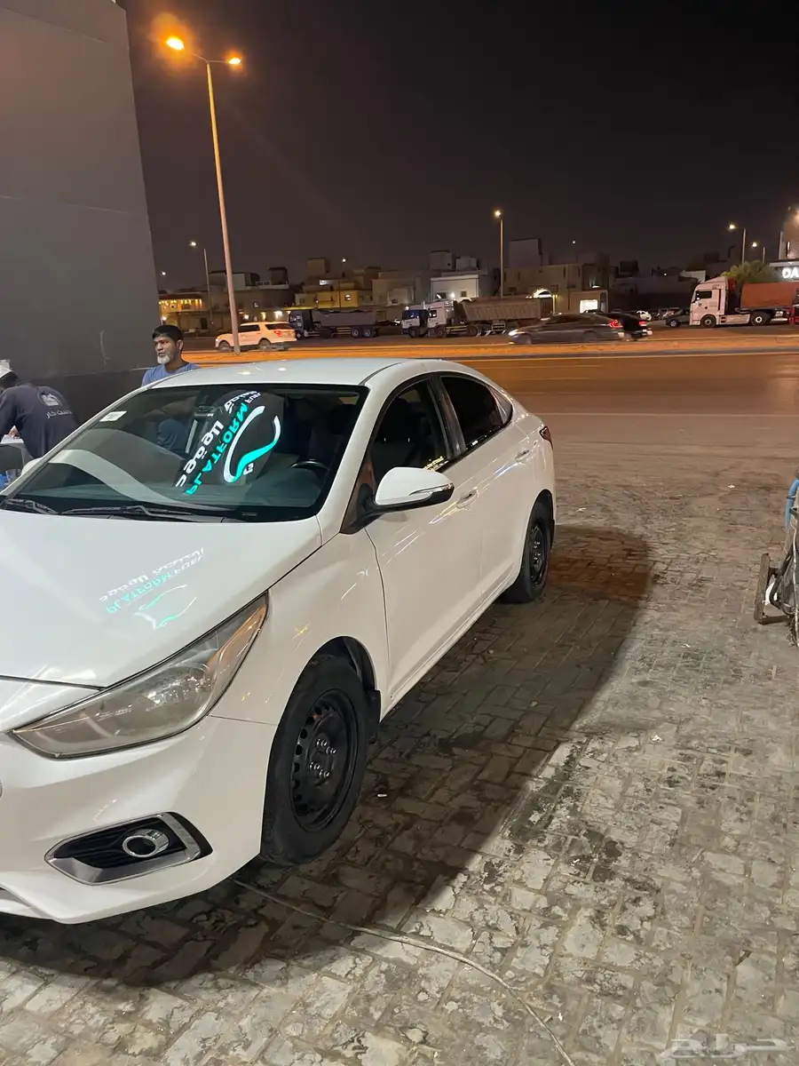 اكسنت 2019 أبيض 7