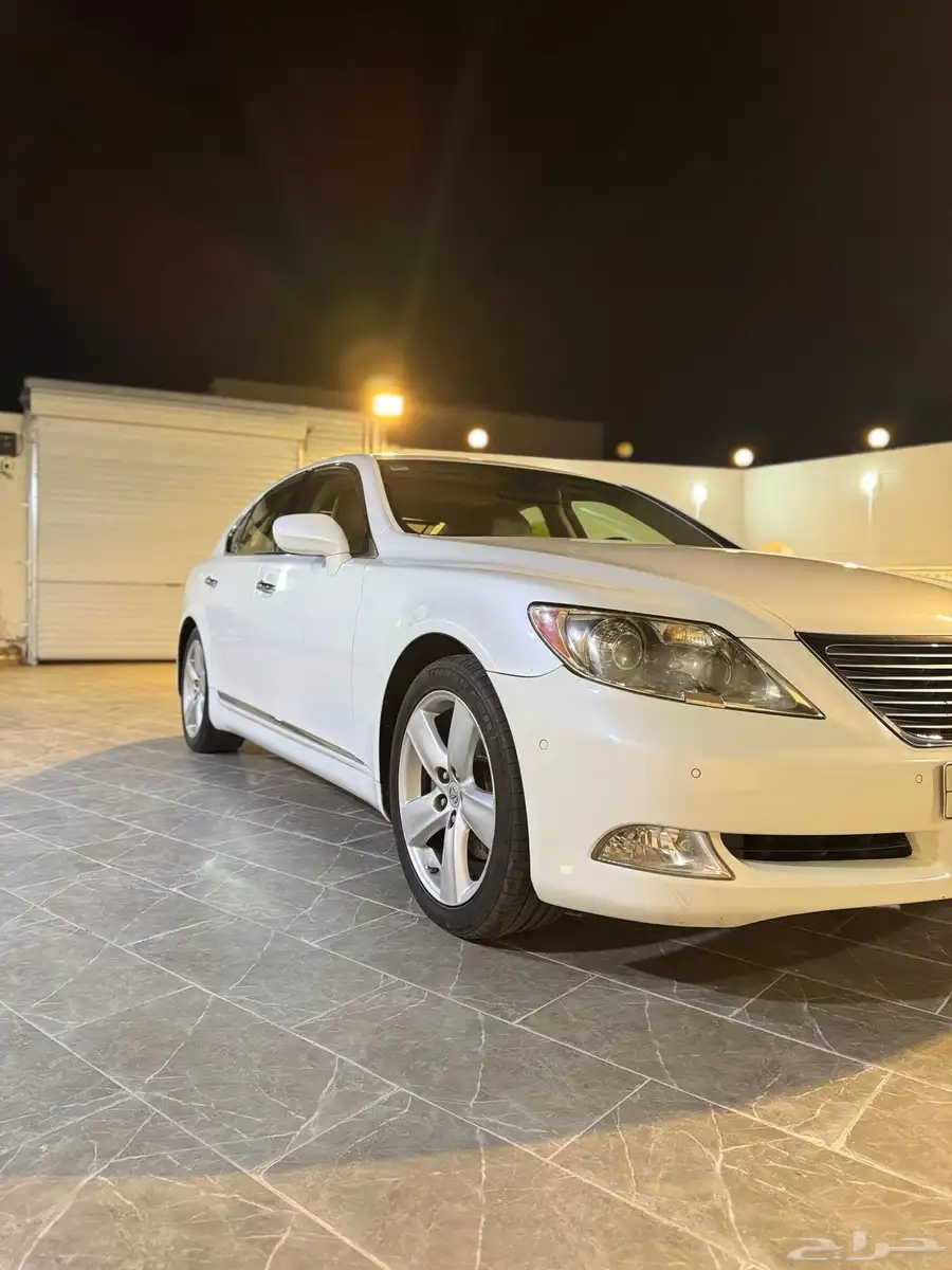 لكزس 460 LS شورت فل كامل 15