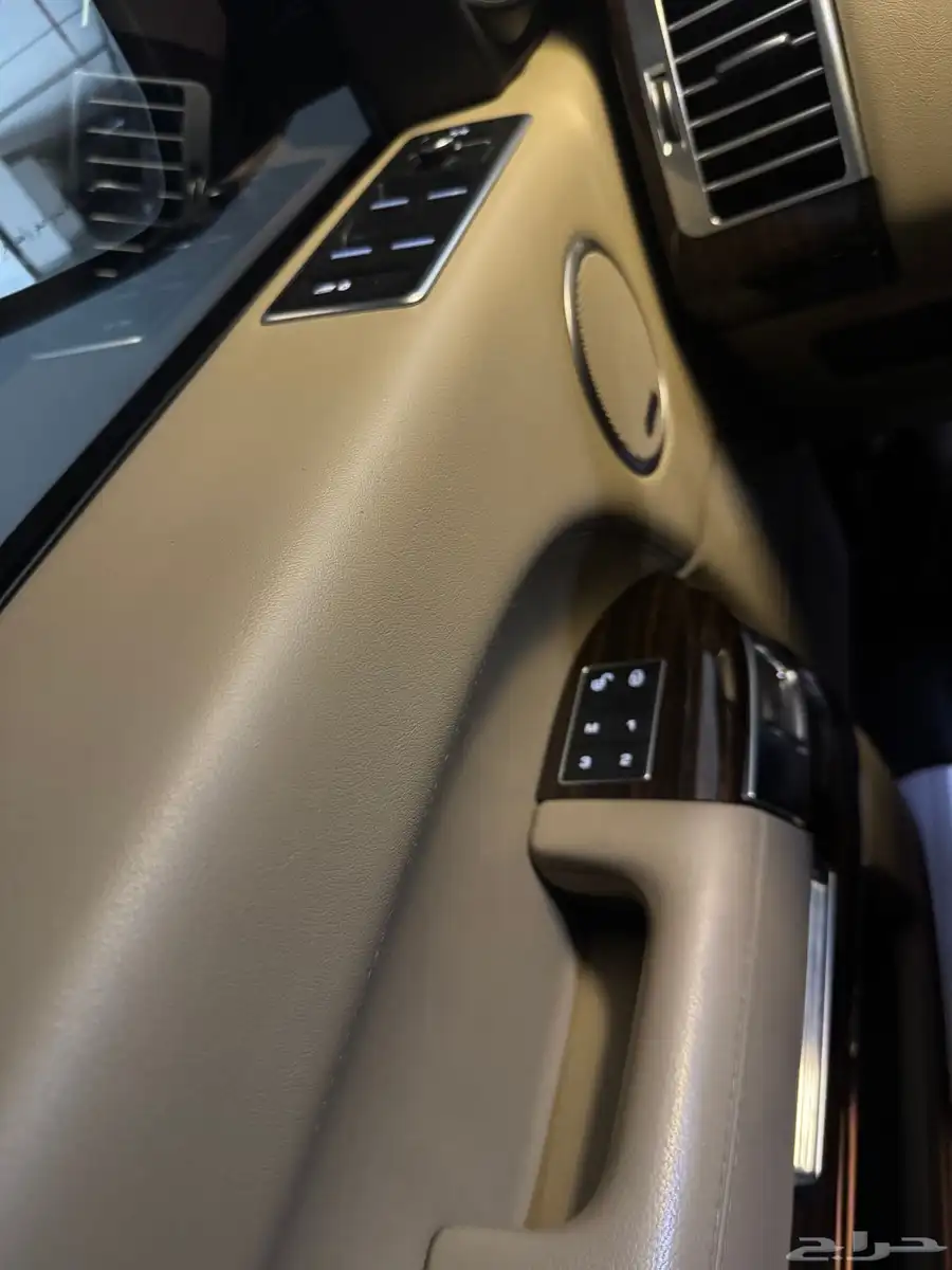 range rover 2016 الممشى 84 الف 8