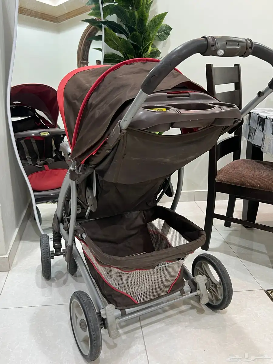 عرباية ماركة جراكو نظيفة جدا 2