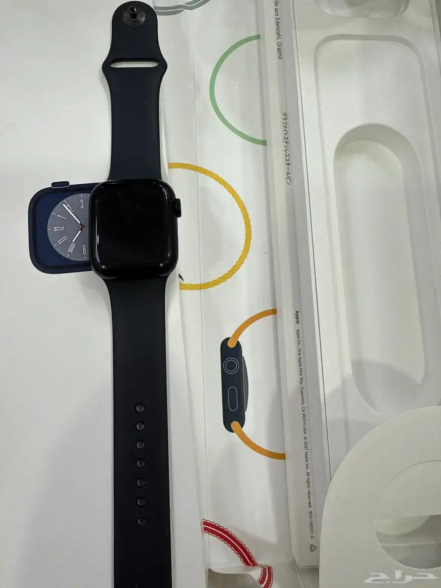 ساعة ابل الاصدار 8 Apple Watch 1