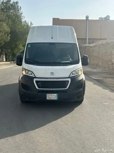 بيجو بوكسر 2018 مجهز تراك فود 0
