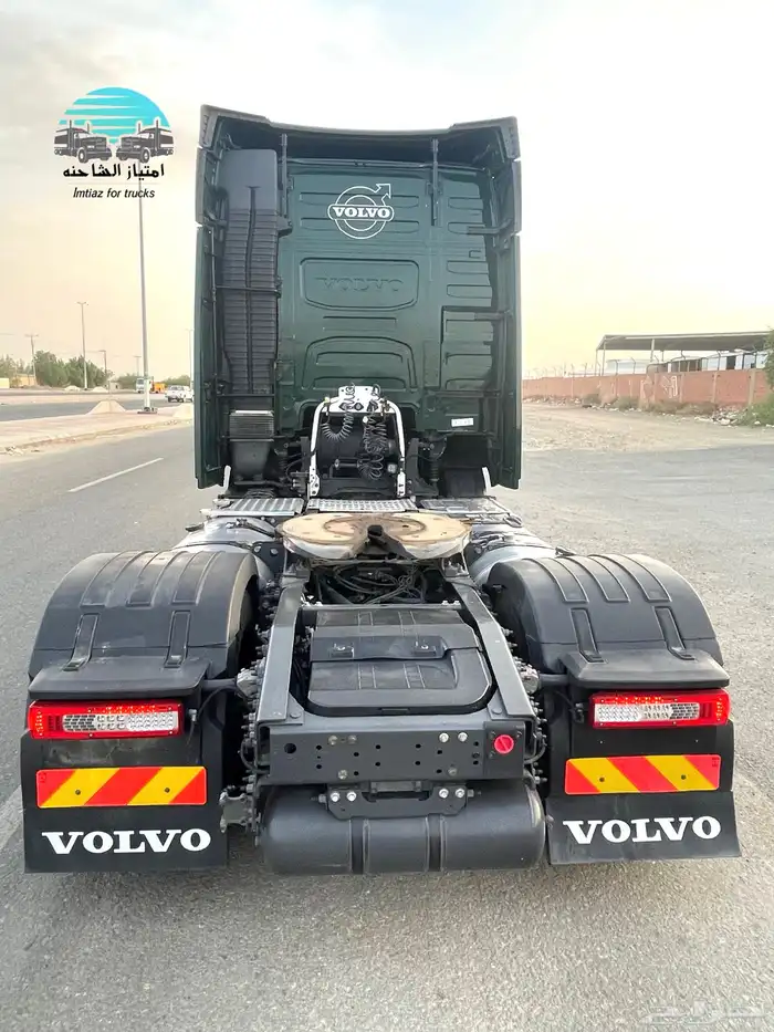 راس شاحنة فولفو VOLVO FH460 موديل 2020 7