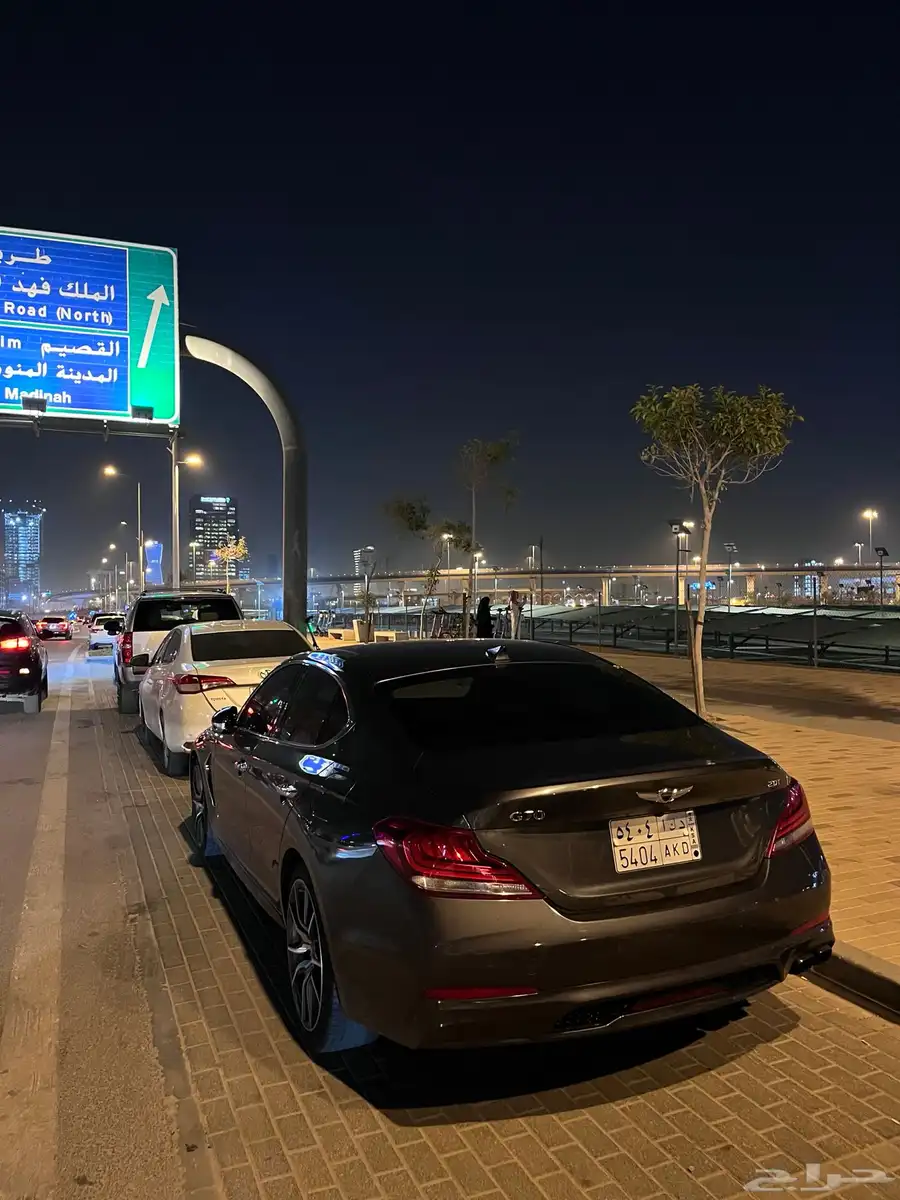جينيس G70 2019. 3