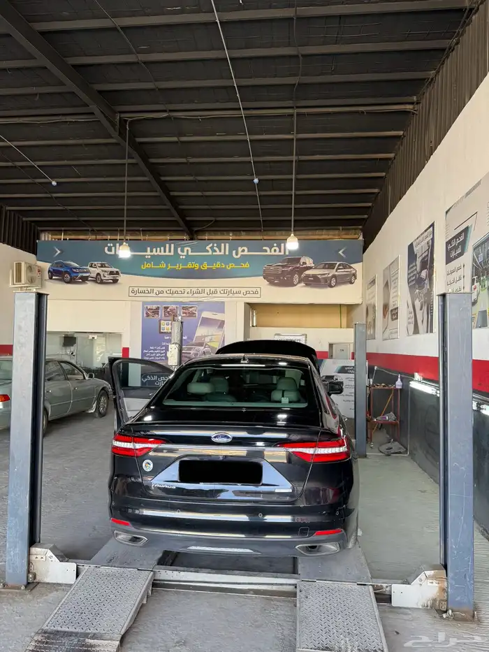 فورد تورس 2020 ليمتد سقف بنوراما عداد 252 الف السوم 38 الف 38