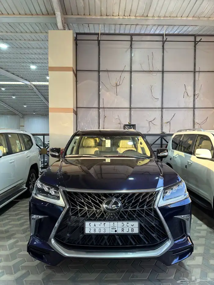 لكسز 2019 Lx570 ممشى قليل 0