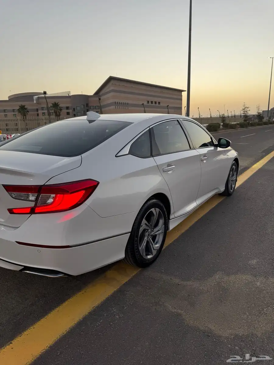 هوندا اكورد 2019 EX 1